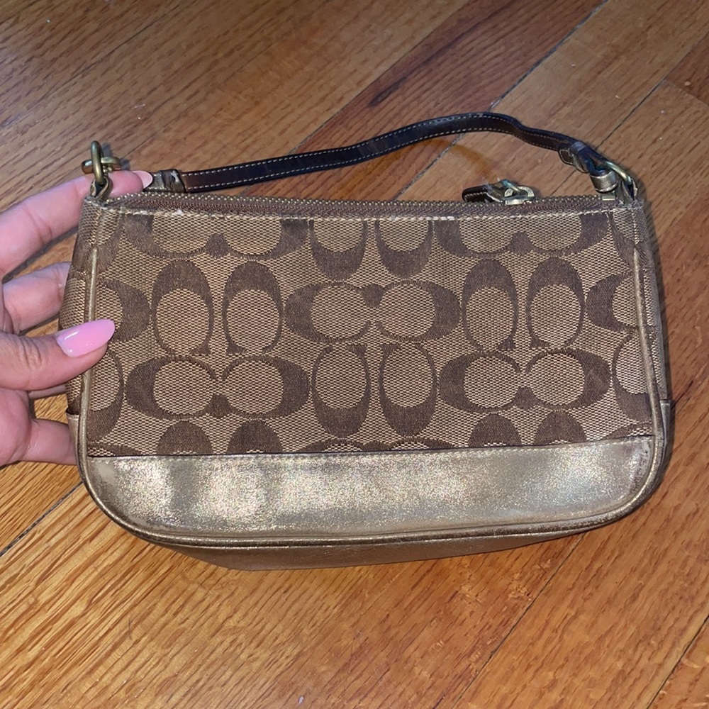 COACH Small Purse Bag Signature "C" Pattern